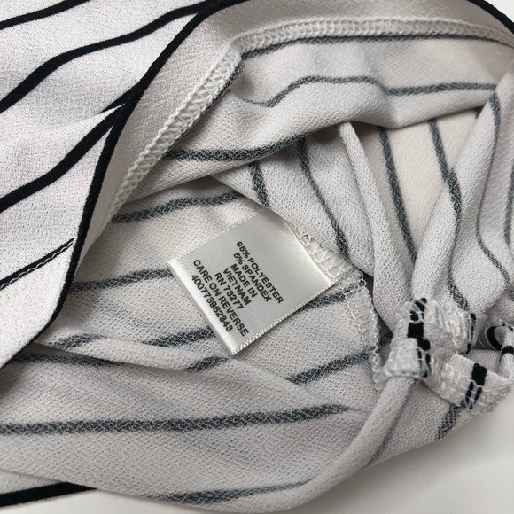 ELLE Black & White Striped Butterfly Sleeves Dressy Office Top Shirt SIZE M - Picture 6 of 8